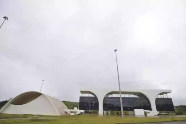 Estado de Minas divulga pesquisa realizada pela Paraná Pesquisas