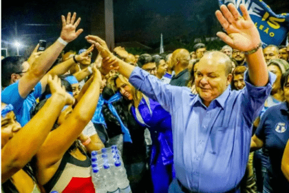 Diário do Poder cita pesquisa realizada pela Paraná Pesquisas.