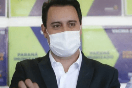 Metrópoles cita pesquisa realizada pela Paraná Pesquisas.