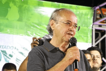 180 cita pesquisa realizada pela Paraná Pesquisas.
