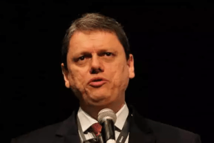 Diário do Poder cita pesquisa realizada pela Paraná Pesquisas.