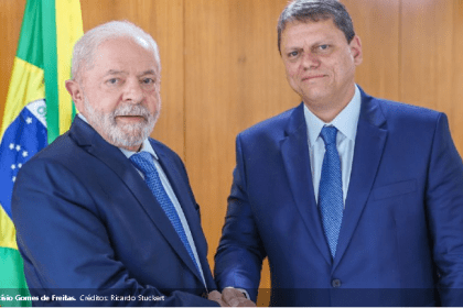 Revista Forum cita pesquisa realizada pela Paraná Pesquisas.