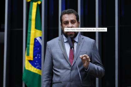 Popular Mais cita pesquisa realizada pela Paraná Pesquisas.