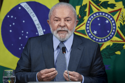 Veja cita pesquisa realizada pela Paraná Pesquisas.