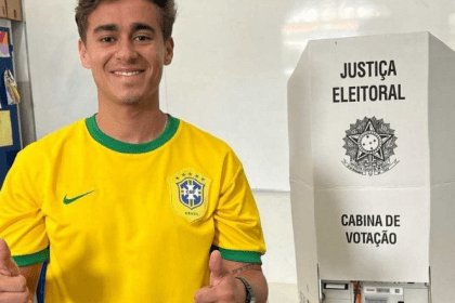 JC cita pesquisa realizada pela Paraná Pesquisas.