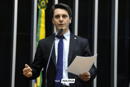 Primeiro Jornal cita pesquisa realizada pela Paraná Pesquisas.