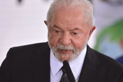 Alerta Paraná cita pesquisa realizada pela Paraná Pesquisas.