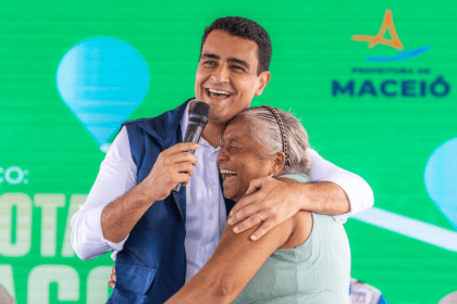 Repórter Maceió cita pesquisa realizada pela Paraná Pesquisas.