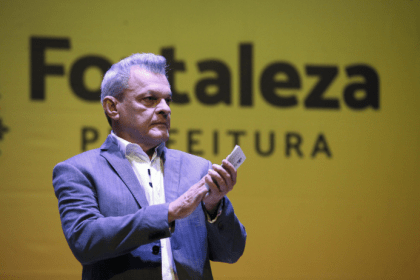 O Cafezinho cita pesquisa realizada pela Paraná Pesquisas.