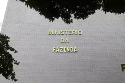 Estado de Minas cita pesquisa realizada pela Paraná Pesquisas.
