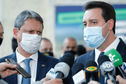 Alerta Paraná cita pesquisa realizada pela Paraná Pesquisas.