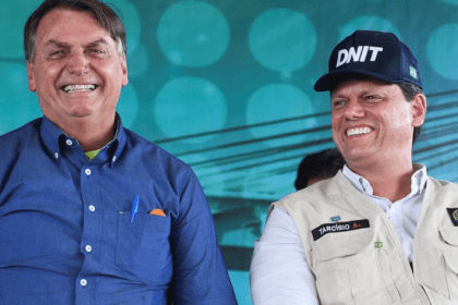 Portal Você.com cita pesquisa realizada pela Paraná Pesquisas.