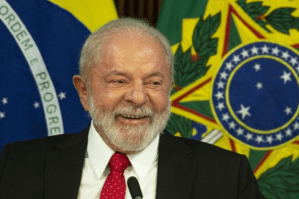 Novo Momento cita pesquisa realizada pela Paraná Pesquisas.