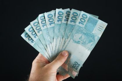 Como viver somente da renda de investimentos?