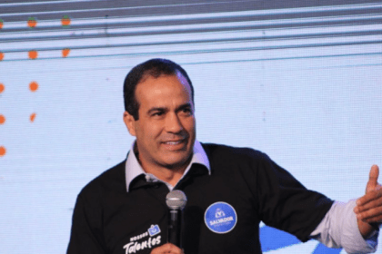 Portal Salvador FM cita pesquisa realizada pela Paraná Pesquisas.
