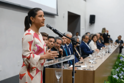 Edmar Lyra cita pesquisa realizada pela Paraná Pesquisas.