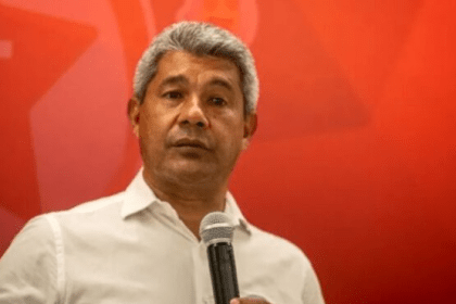 Jornal da Chapada cita pesquisa realizada pela Paraná Pesquisas.