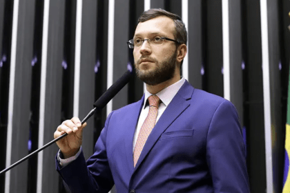 Nosso Dia cita pesquisa realizada pela Paraná Pesquisas.