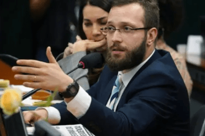 Ivaiporã Online cita pesquisa realizada pela Paraná Pesquisas.