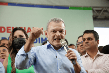 Opinião Direto ao Ponto cita pesquisa realizada pela Paraná Pesquisas.