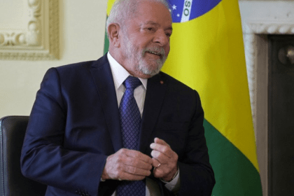JC cita pesquisa realizada pela Paraná Pesquisas.