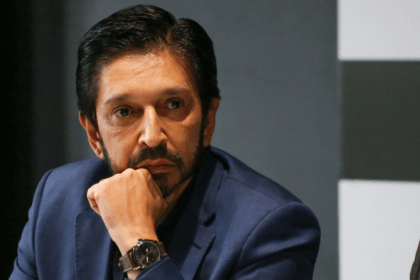 Jovem Pan cita pesquisa realizada pela Paraná Pesquisas.