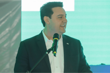 Gazeta do Povo cita pesquisa realizada pela Paraná Pesquisas.