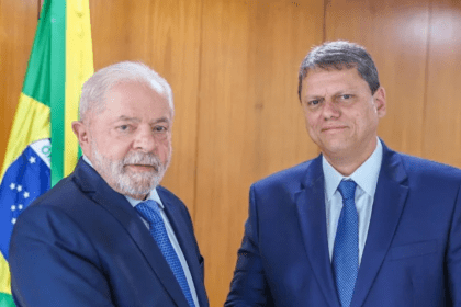 Portal de Prefeitura cita pesquisa realizada pela Paraná Pesquisas.