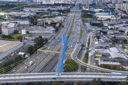 Metrópoles cita pesquisa realizada pela Paranpa Pesquisas.