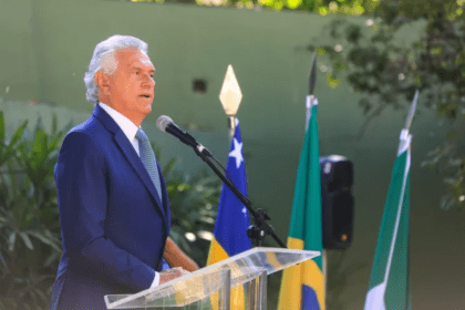 Diário da Manhã cita pesquisa realizada pela Paraná Pesquisas.