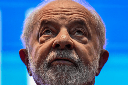 Veja cita pesquisa realizada pela Paraná Pesquisas.