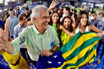 Blog do Esmael cita pesquisa realizada pela Paraná Pesquisas.
