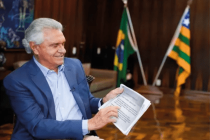 Diário da Manhã cita pesquisa realizada pela Paraná Pesquisas.