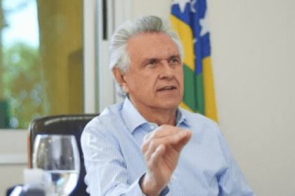 Plantão de Notícias 24hrs cita pesquisa realizada pela Paraná Pesquisas.