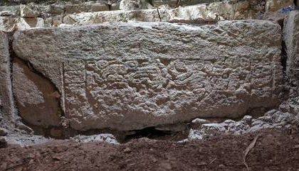 Arqueólogos descobrem cidade maia perdida no México