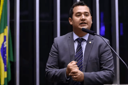 Diário do Poder cita pesquisa realizada pela Paraná Pesquisas.