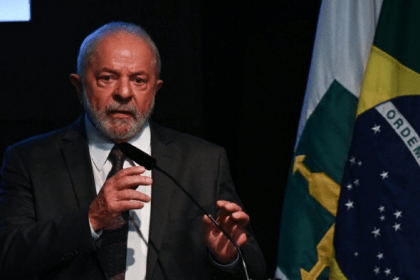 Gazeta do Povo cita pesquisa realizada pela Paraná Pesquisas.