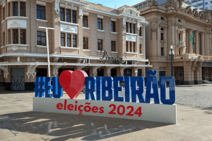 Blog do Esmael cita pesquisa realizada pela Paraná Pesquisas.