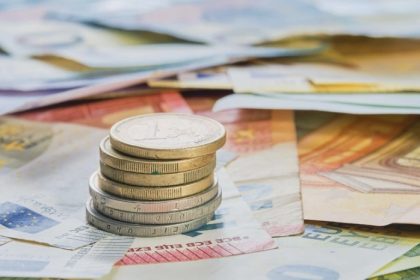 Governo volta atrás e estuda imposto federal em compras internacionais abaixo de US$ 50