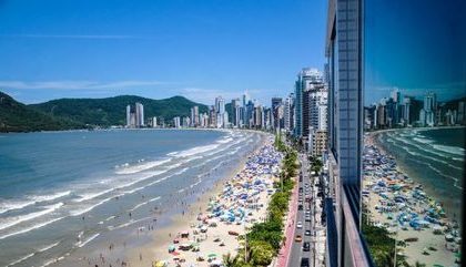 Balneário Camboriú tem o metro quadrado de imóvel mais caro do país; veja ranking