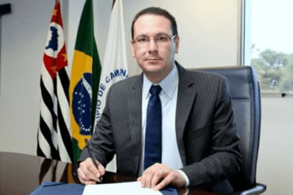 Novo Momento cita pesquisa realizada pela Paraná Pesquisas.