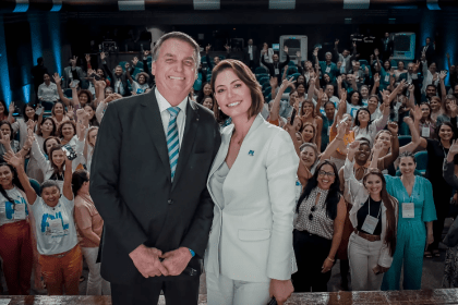 O Paraná cita pesquisa realizada pela Paraná Pesquisas.