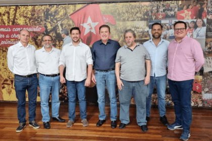 Blog do Esmael cita pesquisa realizada pela Paraná Pesquisas.