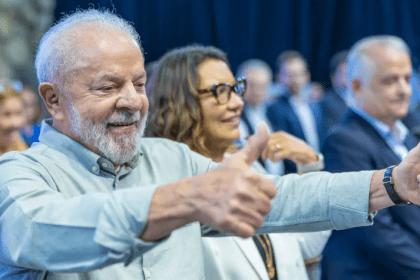 Veja cita pesquisa realizada pela Paraná Pesquisas.