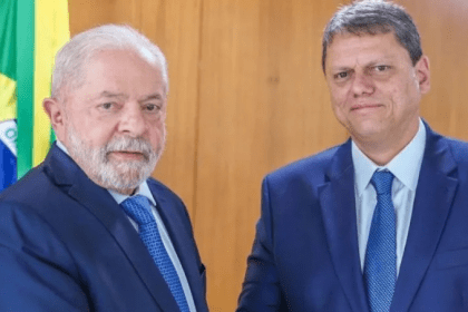 JC cita pesquisa realizada pela Paraná Pesquisas.
