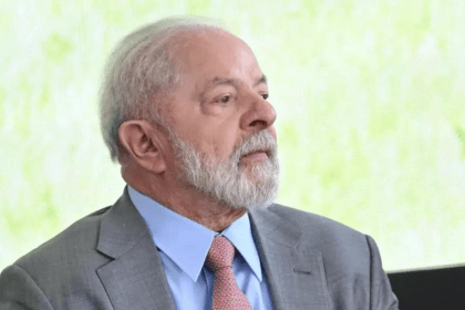 Preto no Branco cita pesquisa realizada pela Paraná Pesquisas.