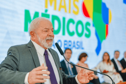 Política Livre cita pesquisa realizada pela Paraná Pesquisas.