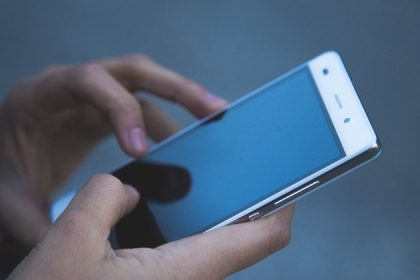 Whatsapp deixará de funcionar em celulares antigos com sistema Android nesta terça (24)