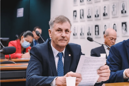 Nosso Dia cita pesquisa realizada pela Paraná Pesquisas.