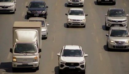 Carros Transito 01032024203448471